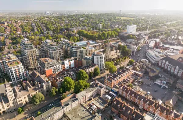 Ealing