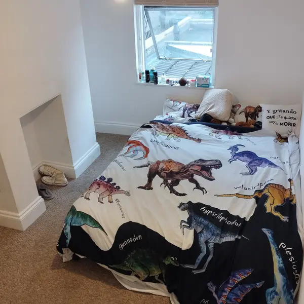London E7, UK