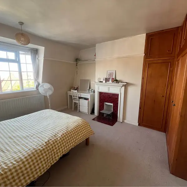 Beeches Rd, London SW17 7LY, UK