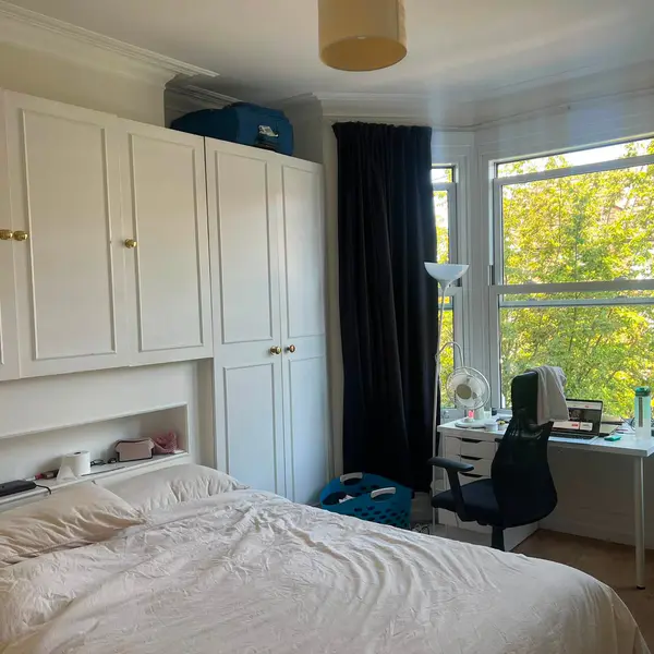 London W12, UK