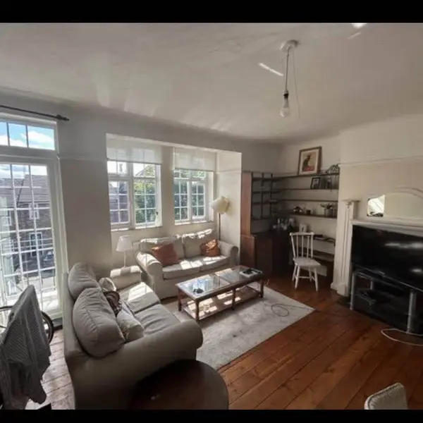 Beeches Rd, London SW17 7LY, UK